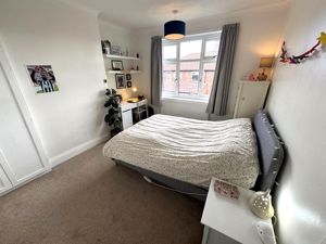 Photo 11- click for photo gallery